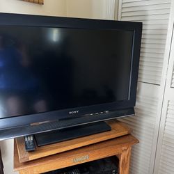 SONY 48 Inch LCD TV/ monitor 