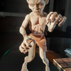 Lord Of  The Rings  GOLLUM 