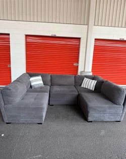 Large Modular Couch free delivery