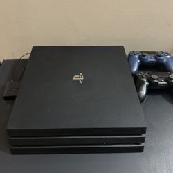 PS4 Pro W/2 Controllers And Wireless Headset 