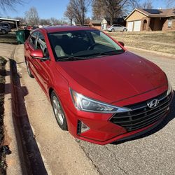 2019 Hyundai Elantra