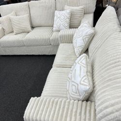 Stylish Cozy Couch And Loveseat!