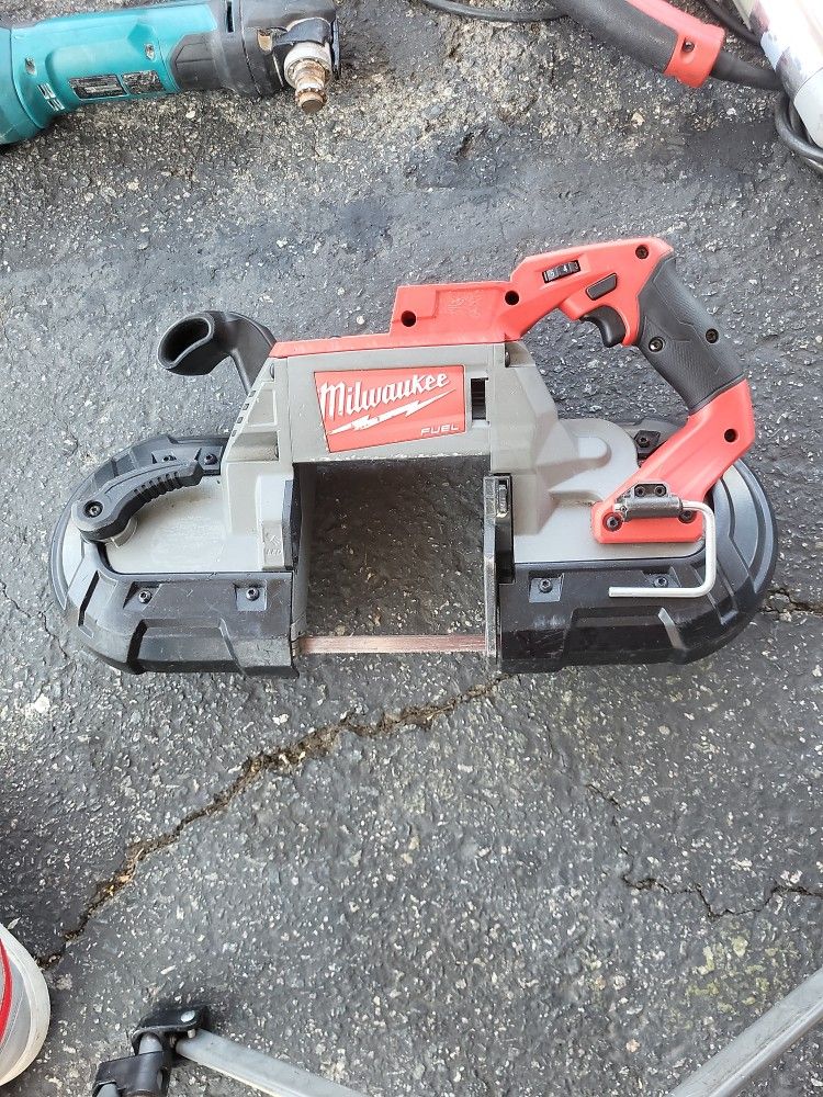 Milwuakee Band Saw Cat. No. 2729-20