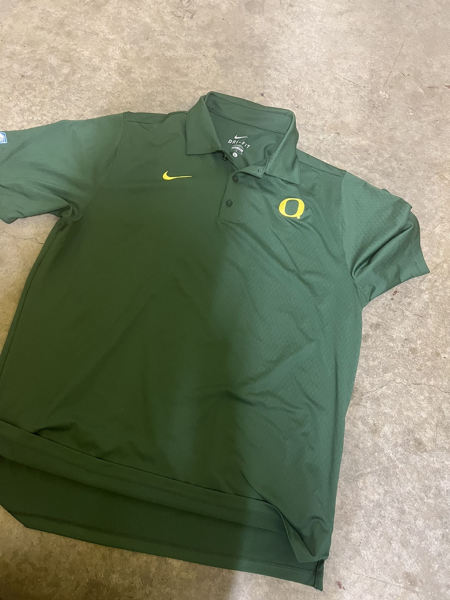 Large Oregon Ducks Polo With NCAA Patch