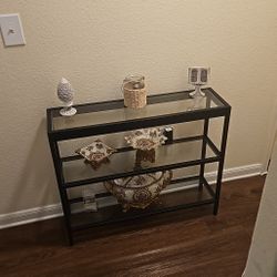 Accent Table