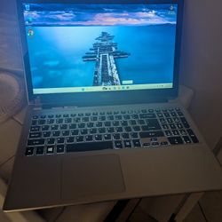Acer Touchscreen Laptop
