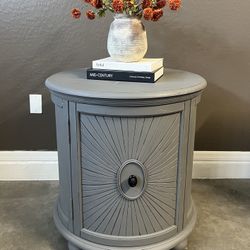 Beautiful Entry Foyer Table- Side Table 