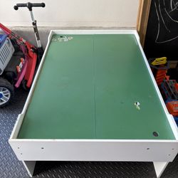 Melissa And Doug Train Table 