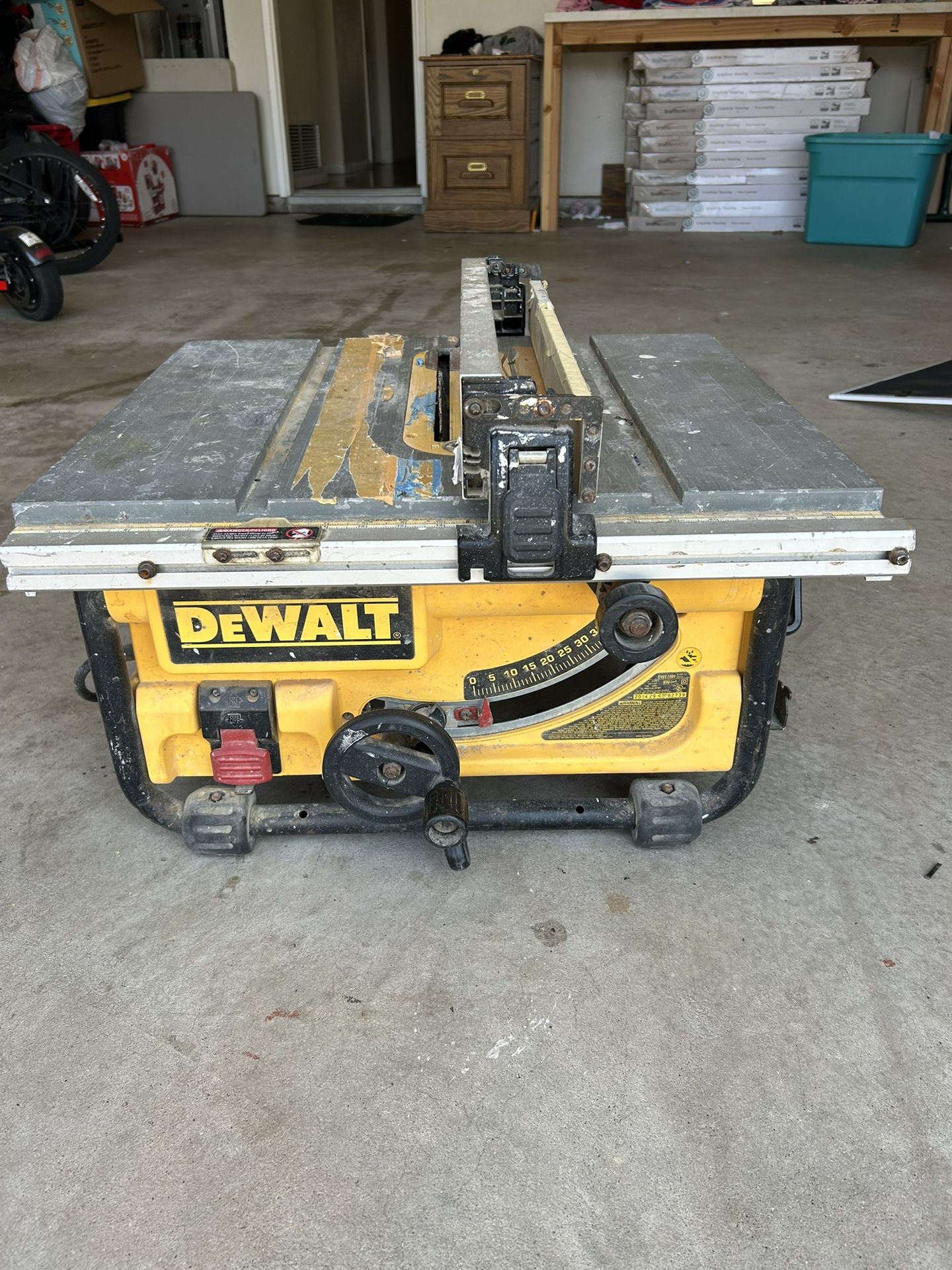 Dewalt