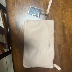 Fawn Changing Clutch