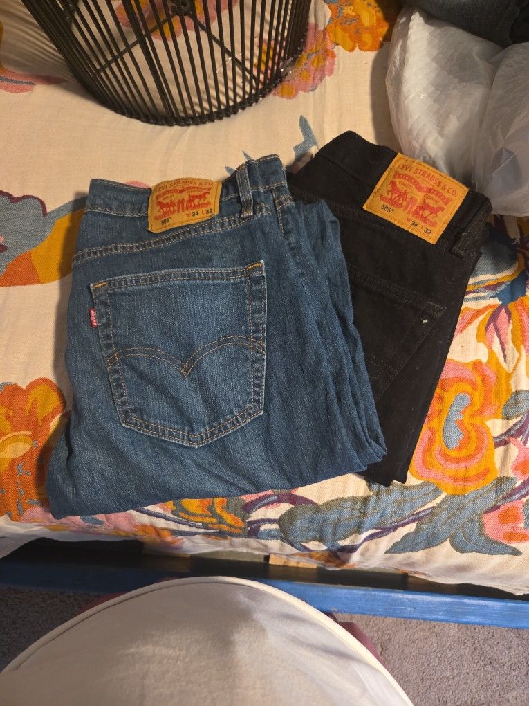 Levi's