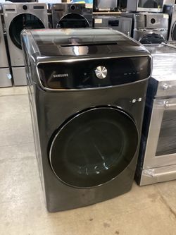 Samsung 7.5 cu.ft. Smart Dial Electric Dryer w/ Flex Dry and Super Speed Dry New Scratch and Dent