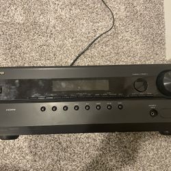 Onkyo HT-R380 Home Theater