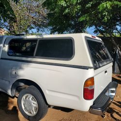 Toyota Tacoma CAMPER