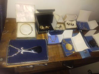 Vintage Jewerly
