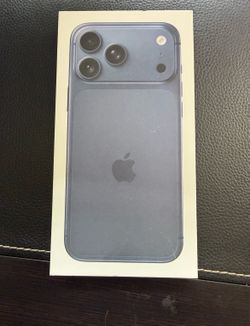 NEW & SEALED Apple iPhone 17 Pro Max 256GB  Deep Blue FACTORY Unlocked