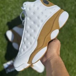 Size 10.5 - Air Jordan 13 Retro 2023 Wheat (no box lid) Sneakers Shoes
100 percent authentic 
Ship the same business day
SKUKC17