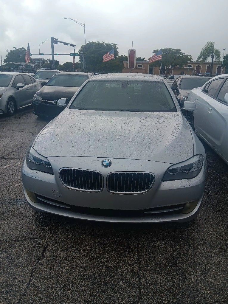Bmw 528 Year 2013
