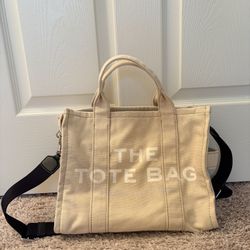 AUTHENTIC MARC JACOBS LARGE CANVAS TOTE BAG