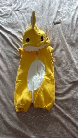 Baby shark costume