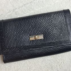 Genuine Leather Long Wallet Black Textured Clutch With Turn Lock Zip Pocket 