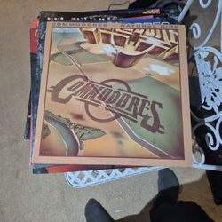 COMMODORES VINYL 