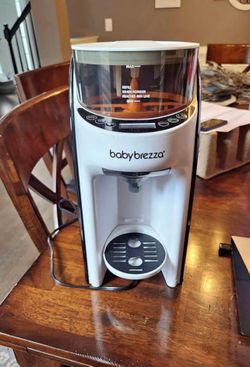 Baby Brezza Formula maker