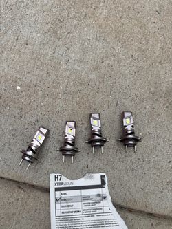 H7 Headlight Bulbs - Free