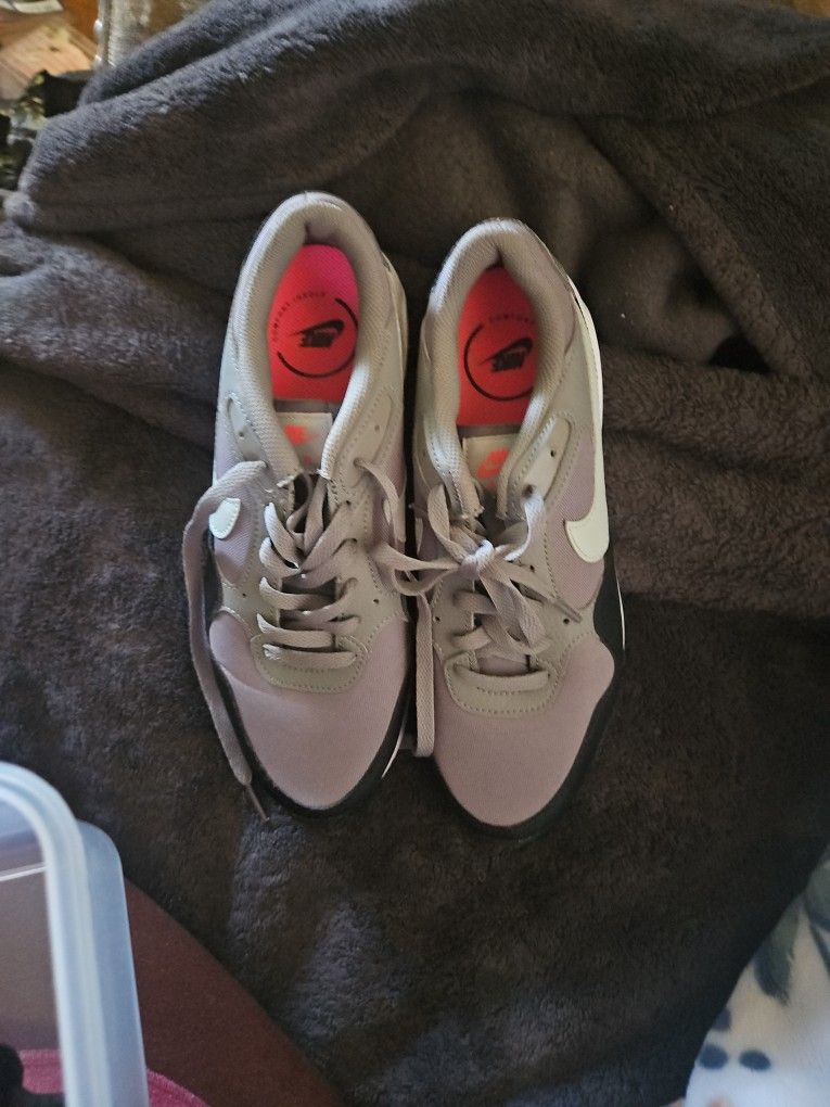 Nike Shoe