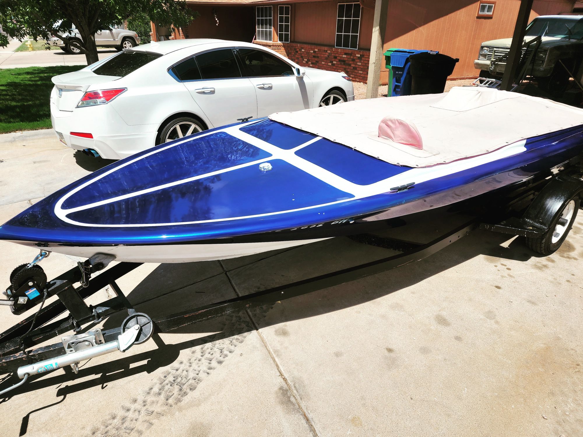 16’  Jet boat With Chevy 350
