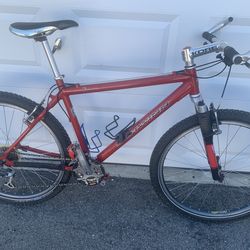 NICE SCHWINN (homegrown) MOUNTAIN BIKE