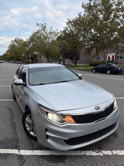 Kia Optima Silver Sedan