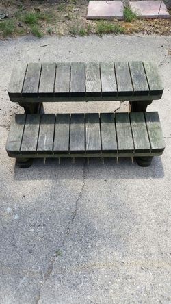 CEDAR DECK STEPS