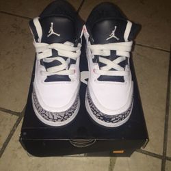 Jordan Retro 3's "Infrared 23"