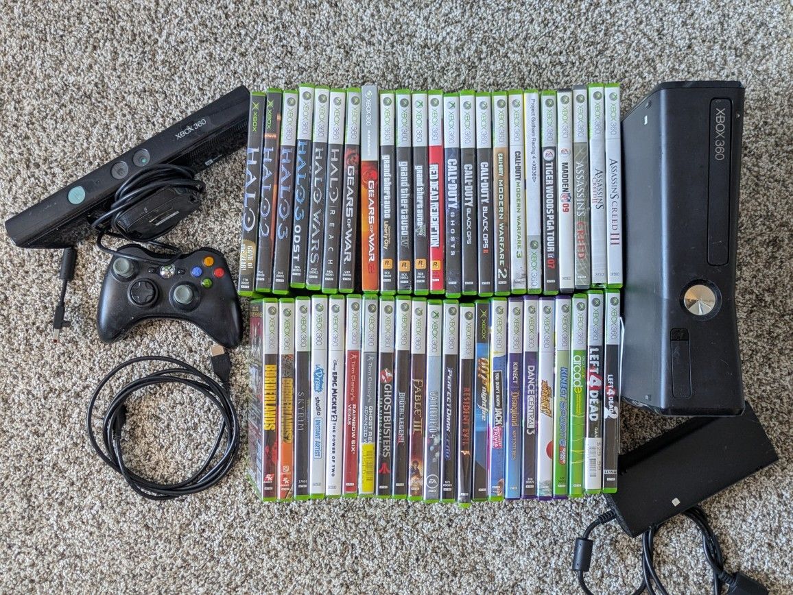 Xbox 360 S Console + 45 Games, Kinect, Controller, Cables
