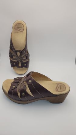Dansko "Serena" (Size 36 = 5.5 - 6)  Slide Wedge Casual platform COMFORT Sandal Excellent Condition PRICE Is Firm Cash Only