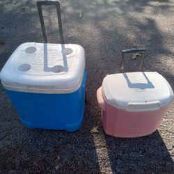 Igloo Rolling Coolers X2