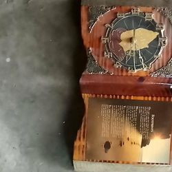 Vintage Bible/Footprints Poem Praying Hands Wooden