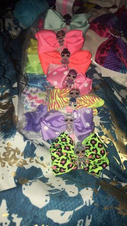 Brand new Lol surprise bows $5 each