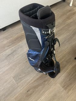 Callaway golf bag stand