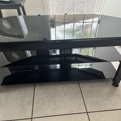 GLASS TV STAND