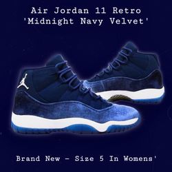 Midnight Navy Velvet 