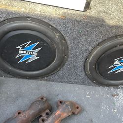 Car stereo pioneer, 2 Bosinas de Bajo 12 y un amplificador 1800 watts