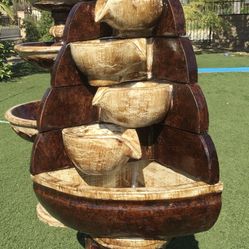Fuentes De  Esquina 