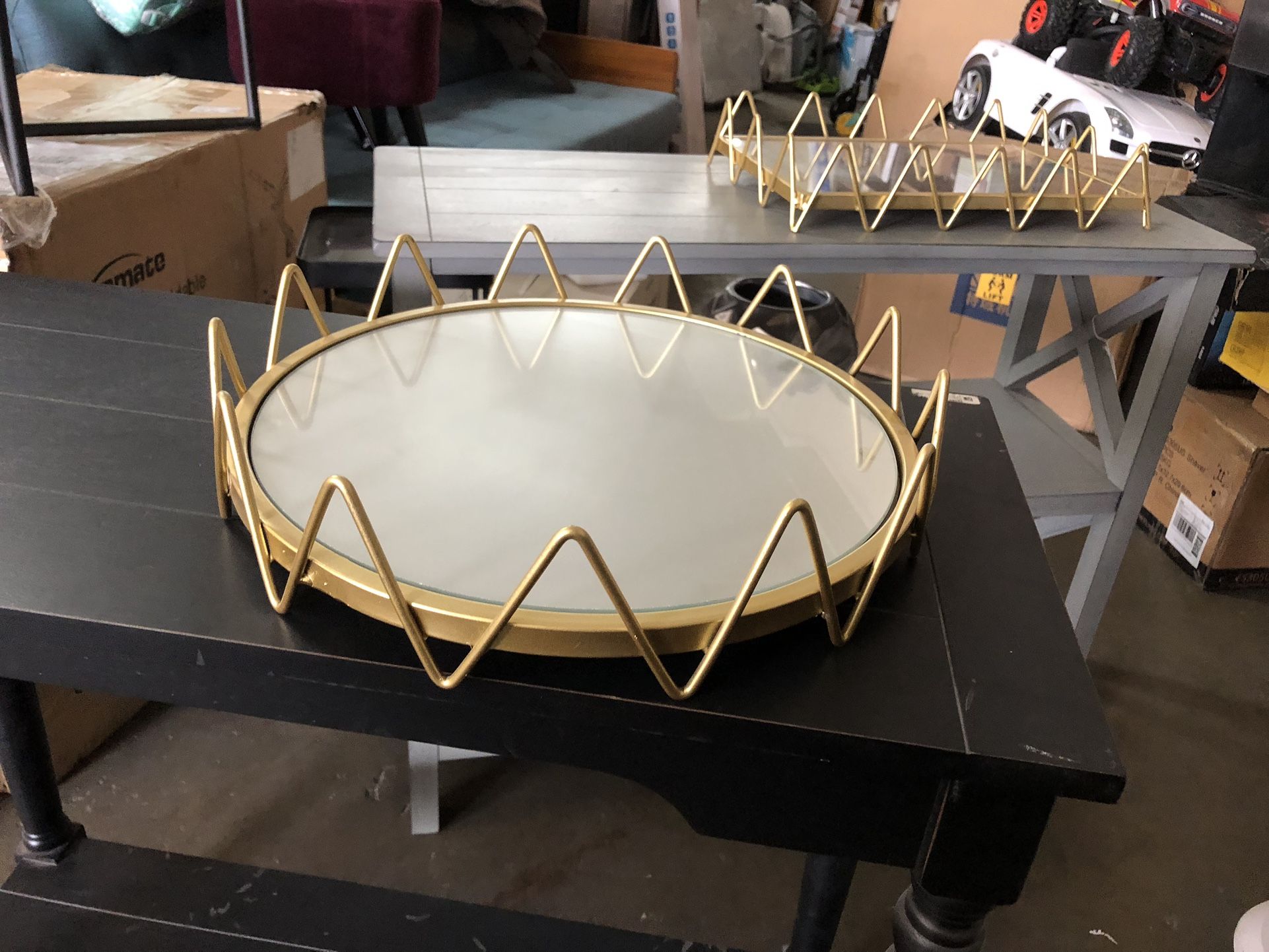 Toysen Furnishing Gold Mirrored Round Geometric Tray