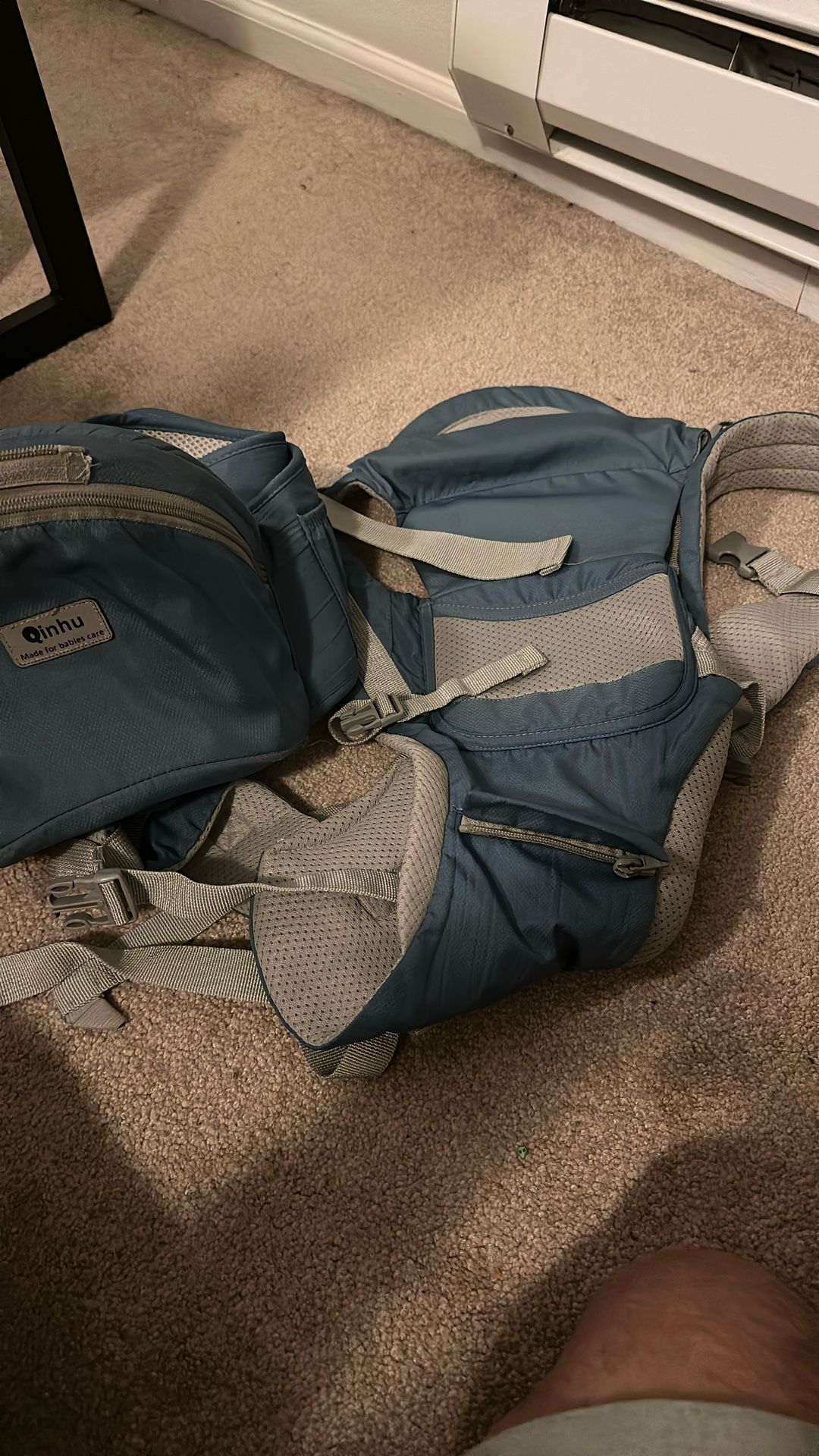FREE Baby Carrier With Padded Seat Thing FREE