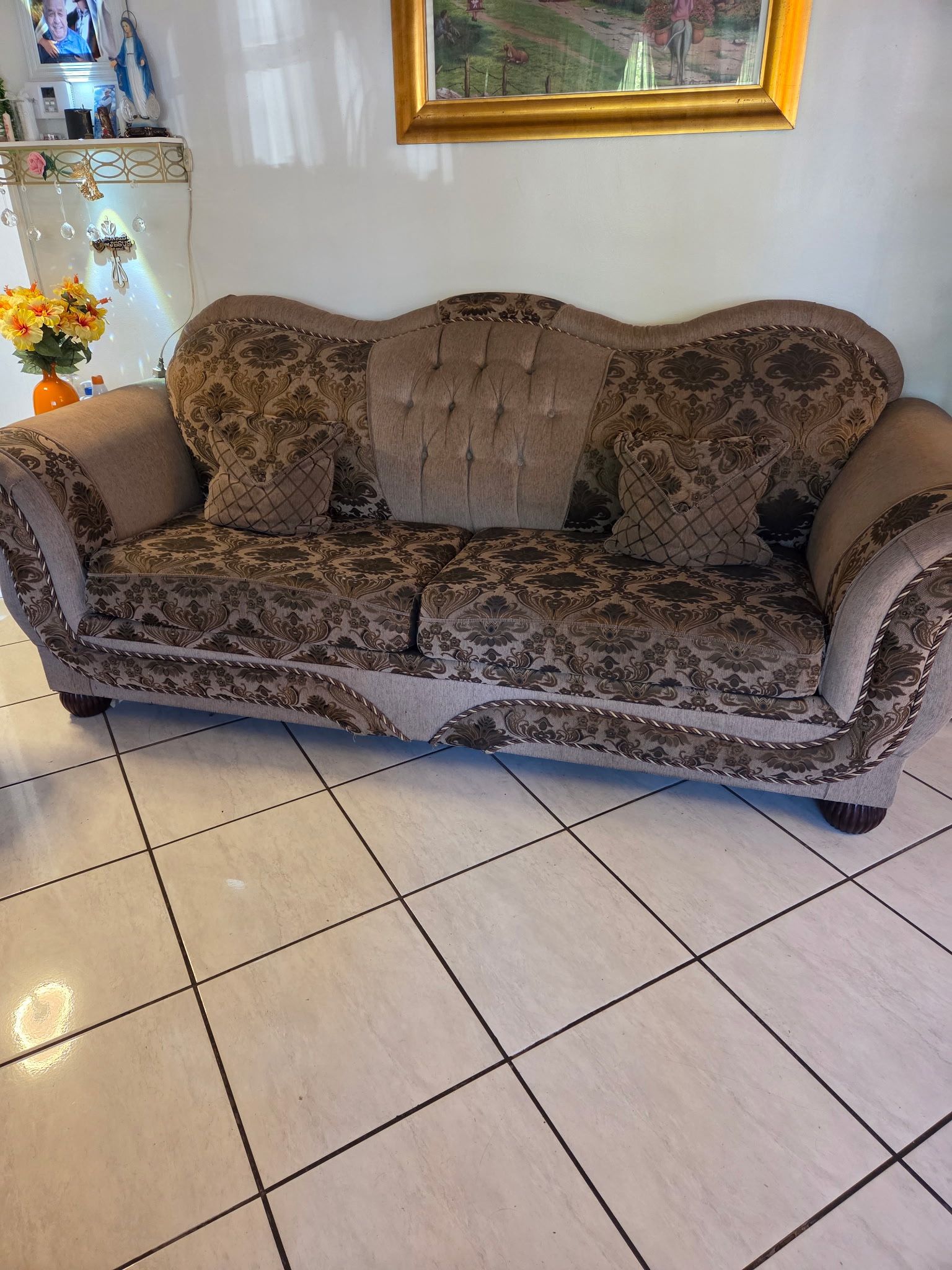 SOFA SET WITH SOFA BED