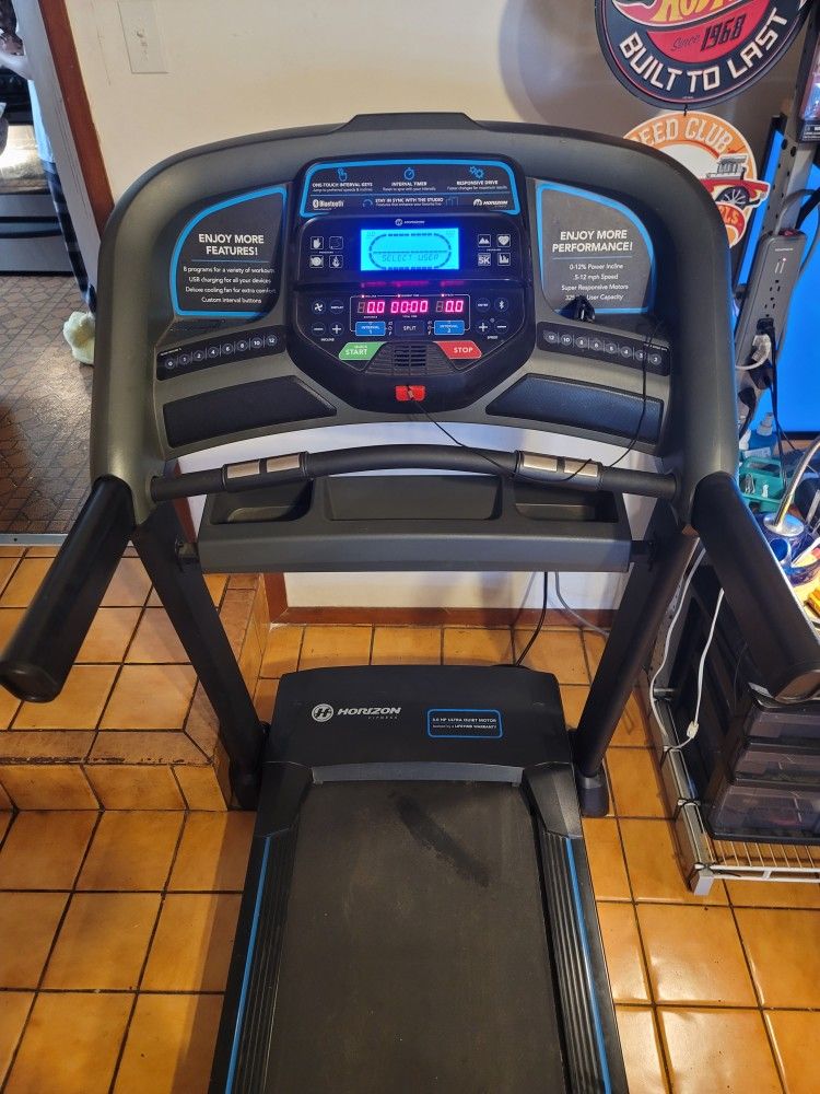 HORIZON Fitness Equipment Workout Exercise Cardio Home Gym Machine Folding Fold Bluetooth Treadmill