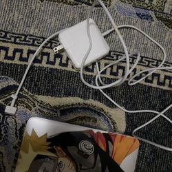 MacBook