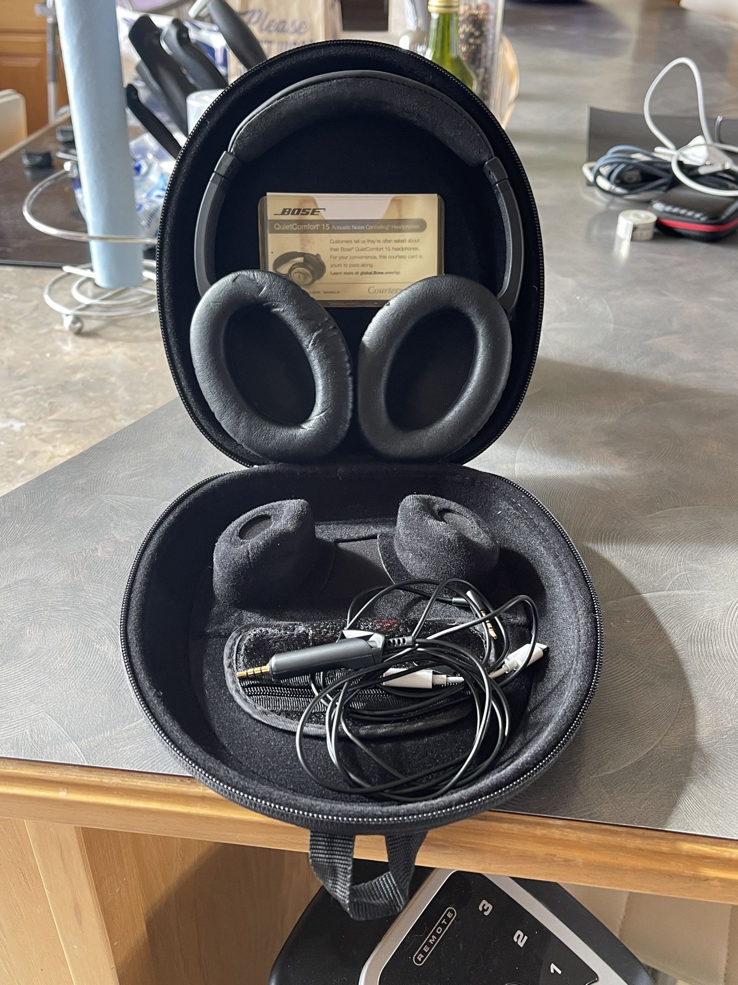 Bose QC-15 Noise Canceling Headphones (WIRED)